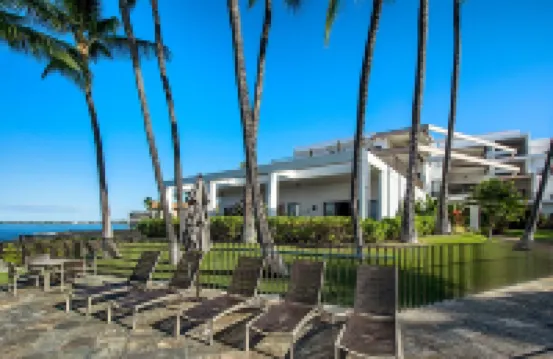 Full Kitchen Free WiFi, Garage Park, 2 OceanView Pools, Royal Sea Cliff #1 Kona