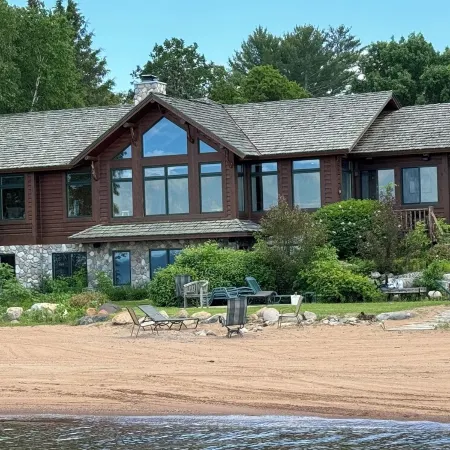 Leech Lake - Beach campfire sunsets and Prime Fishing and Swimming Getaway