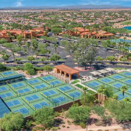 Beautiful Pebblecreek Resort Home in Goodyears AZ - Premiere Host
