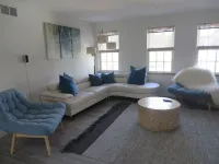 Brand new modern 2 bedroom apartment