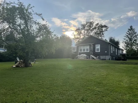 Historic Dwntwn, NRG, Convenient 3 Br Cottage