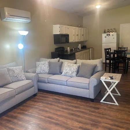Waco Charm: A Petite Getaway