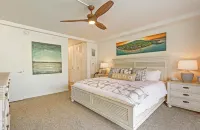 Clean! Remodeled Oceanfront Whaler 412 on Kaanapali Beach w/ Black RockViews!