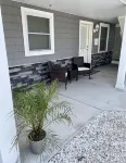 Beach Block 3-Bedroom Condo with Season Badges with Parking Next to Boardwalk