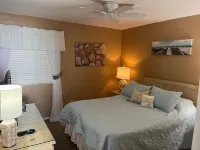 Waterfront Condominium - Apollo #902
