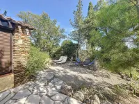 House near Fréjus, garden 1700 m2 in private estate with swimming pool, tennis....
