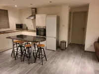 Appartement 80 M² en Bourgogne Hotels in Le Creusot