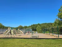 Saw Creek Chalet • Indoor Pools • Firepit • Deck • Gas Grill • by Bushkill Falls