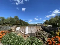 Come in & cozy up in beautiful lodge in Waterville Valley.