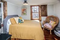 Private Lakefront Cabin in State Park w/ Dock