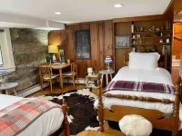 Granite House - Hot Tub, Hammock Alley, Slack Line