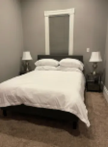 Historic Visalia 3br/2ba - Walk to Downtown