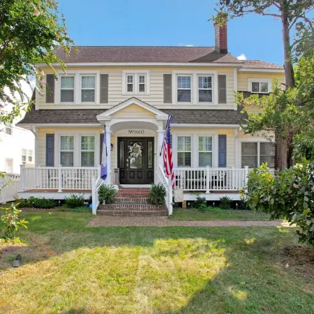Charming Historic Home <.75Mile to Navy Stadium, 1Mile to Usna and Downtown