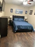 A comfortable 1bed 1 bath apartment located in a quit community.