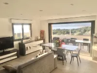 LARGE DUPLEX APARTMENT, panoramic view. quiet.