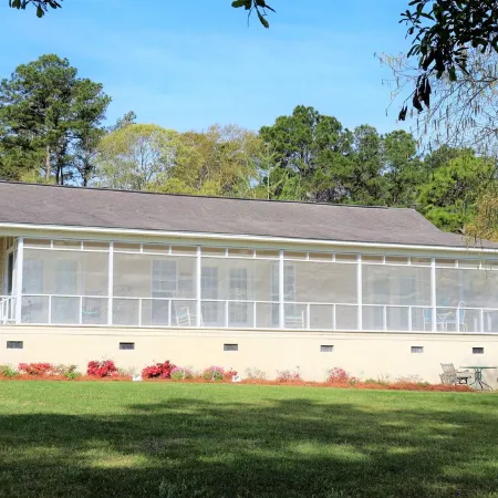 Lakefront Cottage on Lake Marion