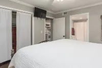 Two Blocks from MSU Campus Hotels in Starkville