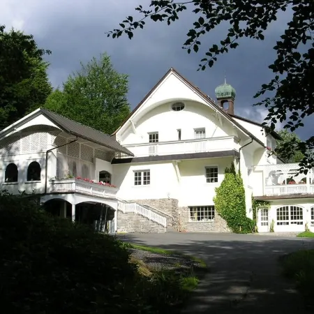 Welcome to Haus Diana!
