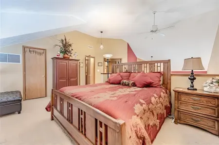 Spacious 4-bedroom ski-in/ski-out condo on Seven Springs Mountain Resort