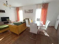 3 bedroom apartment with beautiful sea view Hotels in Susanj