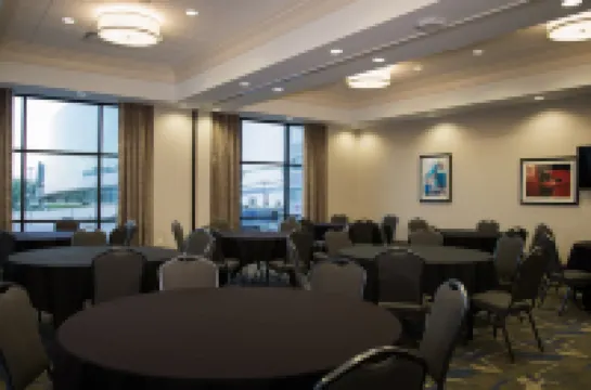 Hampton Inn and Suites Tulsa Downtown