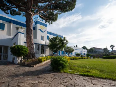 Hotel Bellevue Saint Florent Các khách sạn ở Saint-Florent