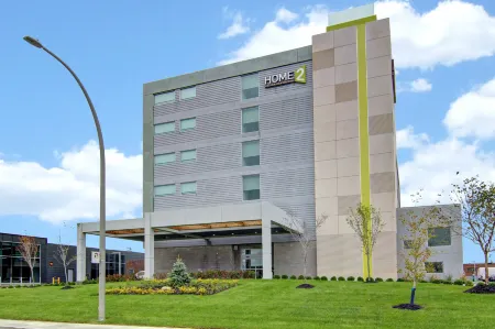 Home2 Suites by Hilton Montreal Dorval