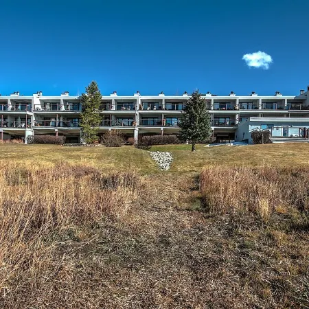 The Gem Of East Bay! Completely Remodeled 2nd Floor Unit With Breathtaking Views