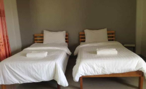 Sayan Rim Nam Resort