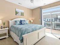 🏖️BAY VIEW TOWN HOME WEST OC SPACIOUS 3 BD/4 BA POOL  DOG FRIENDLY  FREEWIFI 🩴 Hotels in West Ocean City