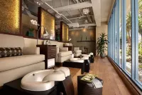 LEGAL VACATION RENTAL - North Shore Surfer's Paradise 카우날라 트레일 주변 호텔