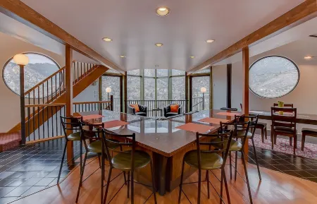 Relaxing Colorado Mountain Vacation Home Отели рядом с достопримечательностью «Iron Spring»