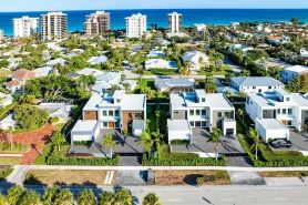 Salt Hausbrandnew! 6Br/6BA Contemporary Retreat, Heated Pool/Spa. Walk to Beach!