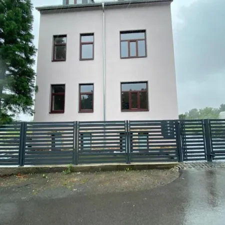 Beautiful 2 room apartment. Newly renovated, modern. Отели в г. Борна