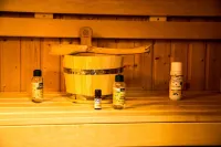 Enchanting thatched house idyllically situated on the Achterwasser, child-friendly