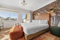 Nob Hill Hotel