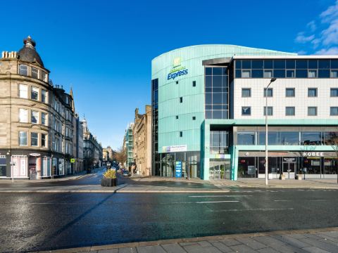 Holiday Inn Express DUNDEE by IHG