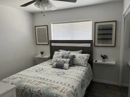 4 Bedroom River Home on Golf Course a block to water