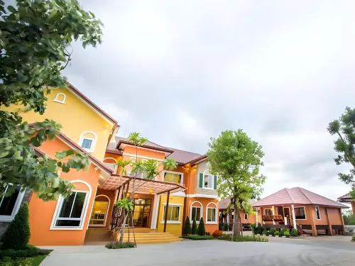 อายตานิค รีสอร์ต - รีสอร์ท