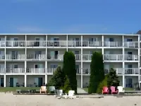 Breakers Resort - Lakeside Hotel a Saint Ignace