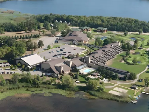 Arrowwood Resort Hotel and Conference Center - Alexandria Hotels in Alexandria