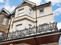 The Hedley Townhouse - Pensions