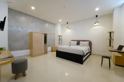 Density Living Hotels in Terban