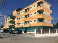 Tree House Chachoengsao Các khách sạn ở Chachoengsao