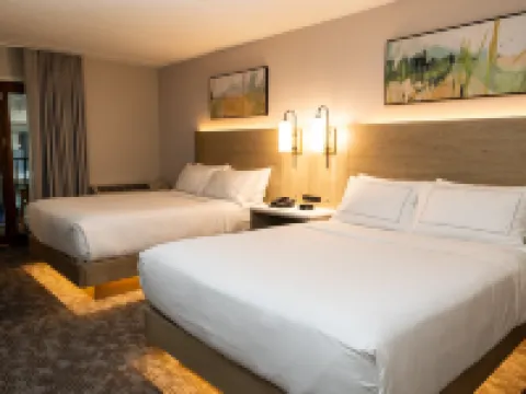 DoubleTree by Hilton Austin Hotels in Austin