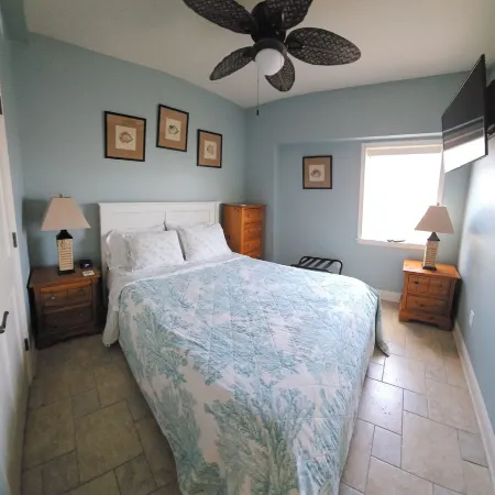 High-End OBX Oceanfront Condo - Corner 2 BR- Breathtaking!