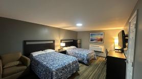 Catalina Airport Motel