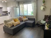 Ashley’s Relaxing Private Hideaway - Recharge! Reconnect!  @ I-5 Exit 670 Hotels in Anderson