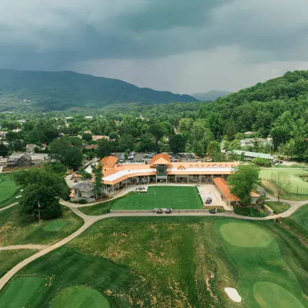 Waynesville Inn and Golf Club, Tapestry Collection by Hilton