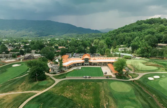 韋恩斯維爾旅館及高爾夫俱樂部 - 希爾頓啟繽精選酒店